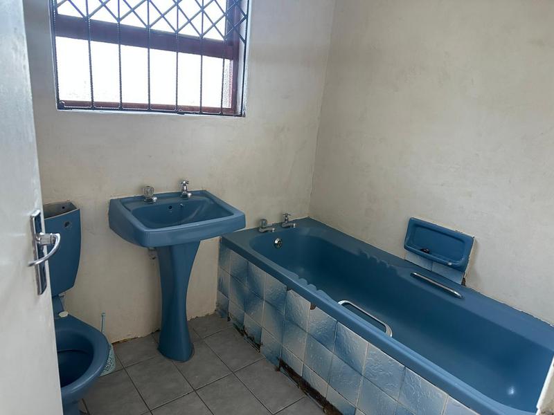 4 Bedroom Property for Sale in Southernwood Eastern Cape